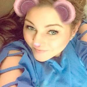 Meet your Posher, Jenny